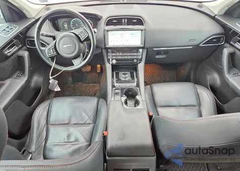 2017 Jaguar F-Pace Prestige z USA, uszkodzony, nr VIN SADCK2BN1HA089230